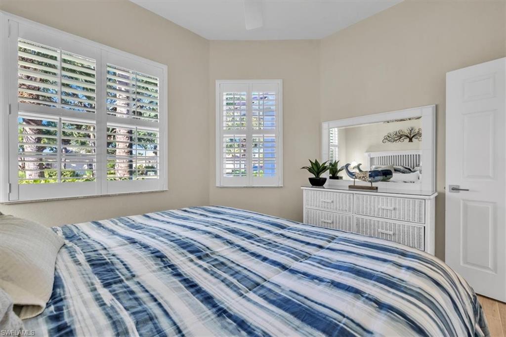 3910 Lakeview Isle Ct Property Photo 47