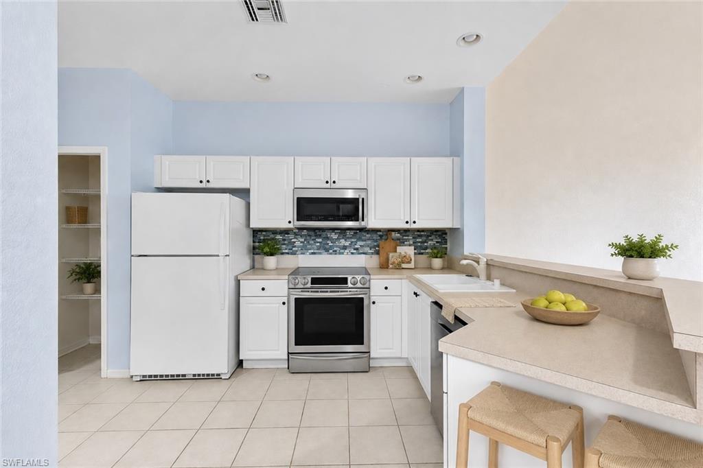 4219 Liron Ave 204 Property Photo 5