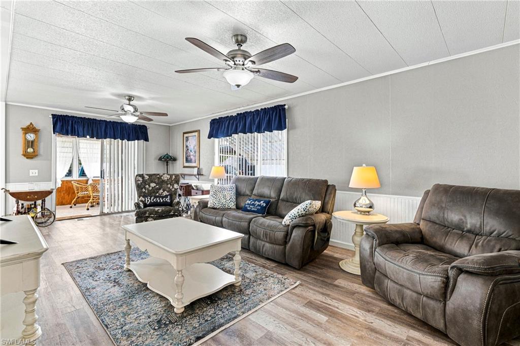 5712 Captain John Smith Loop Property Photo 10