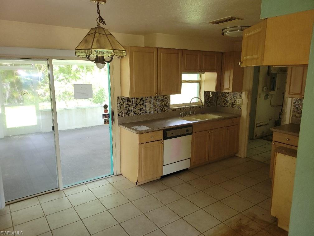 6683 E Tropicana Dr Property Photo 2
