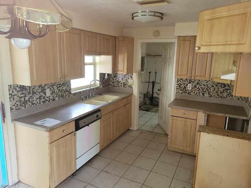 6683 E Tropicana Dr Property Photo 3