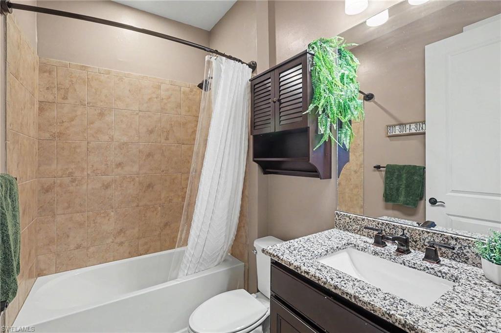 3020 Walnut Grove Ln Property Photo 17