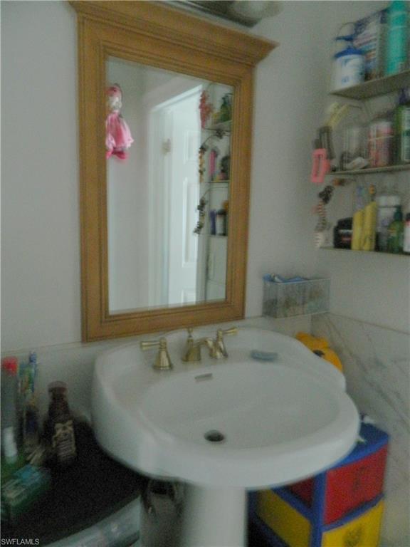 7513 Morgan Rd Property Photo 5