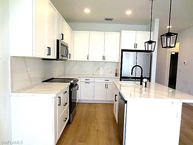 5596 Cobalto Way Property Photo 7