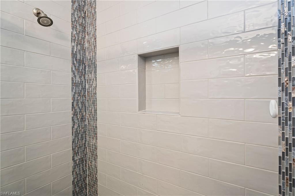 2303 Sw 39th St Property Photo 26