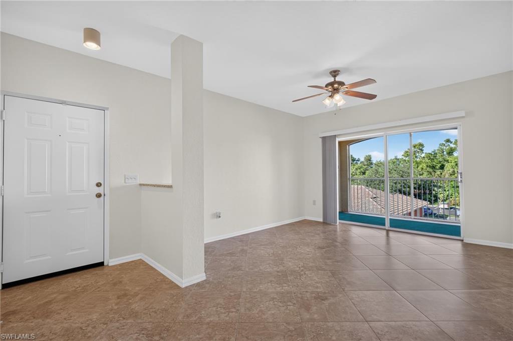 6341 Aragon Way 304 Property Photo 2