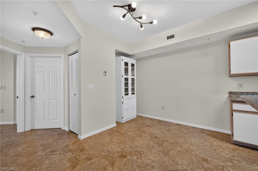 6341 Aragon Way 304 Property Photo 16