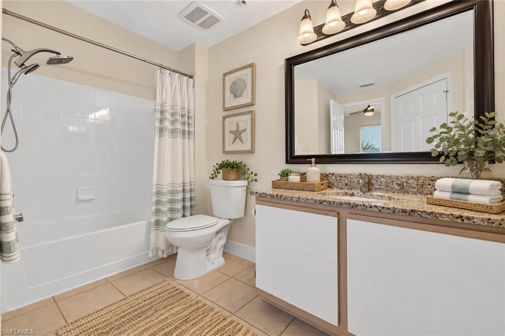 6341 Aragon Way 304 Property Photo 25