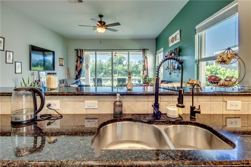 12730 Devonshire Lakes Cir Property Photo 14