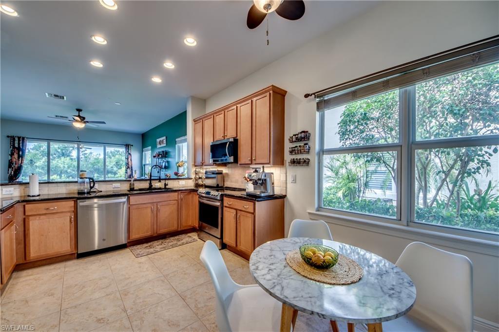 12730 Devonshire Lakes Cir Property Photo 20