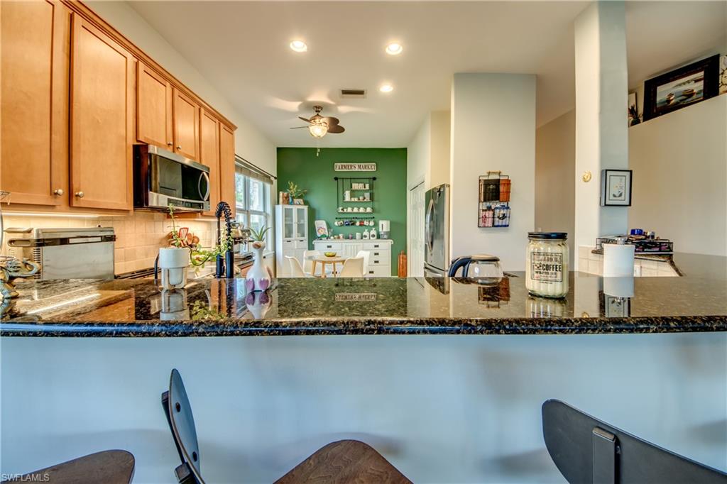 12730 Devonshire Lakes Cir Property Photo 24