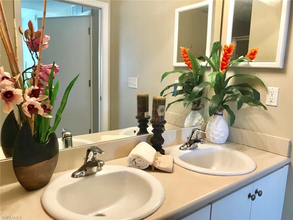 8342 Bernwood Cove Loop 807 Property Photo 5