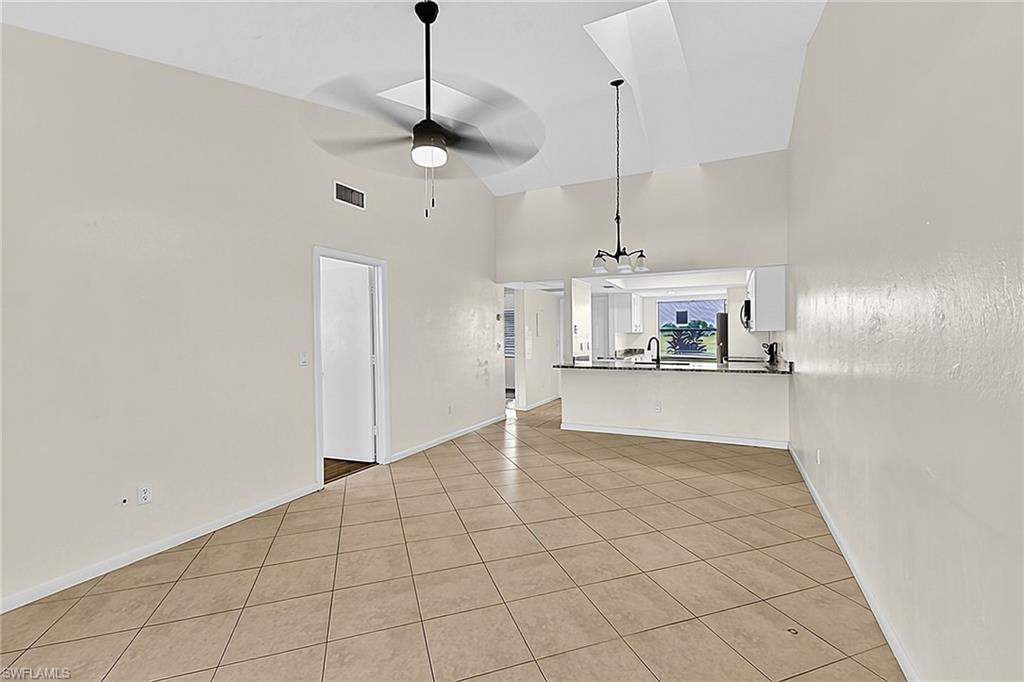 3739 Sw 9th Ave 113 Property Photo 4
