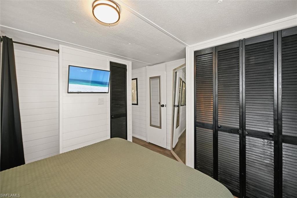 12211 Palm Dr Property Photo 18