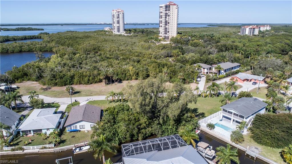 24490 Sailfish St Property Photo 7