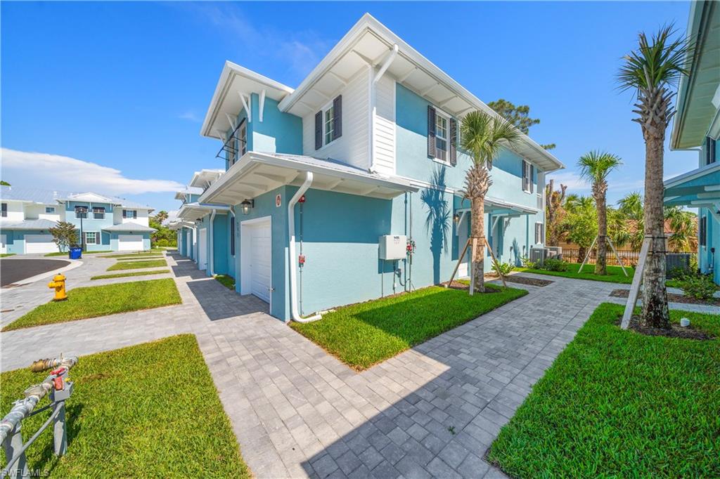 26370 Coco Cay Cir 201 Property Photo 11
