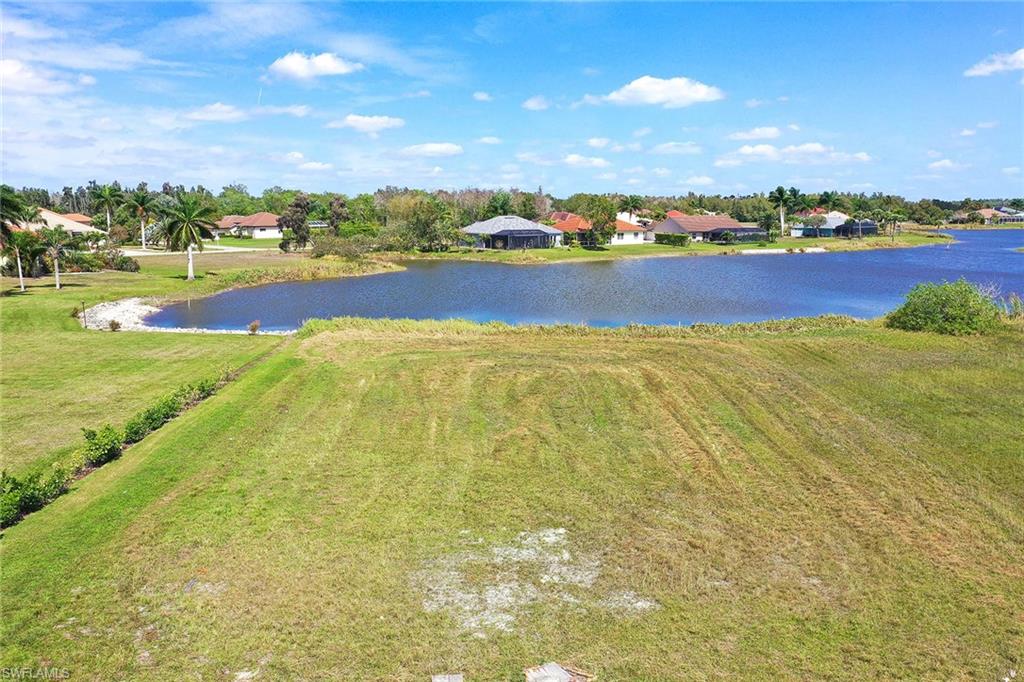 18013 Sandtrap Dr Property Photo 4