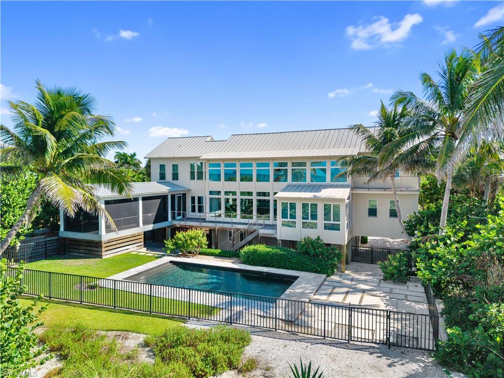 16512 Captiva Dr Property Photo 2