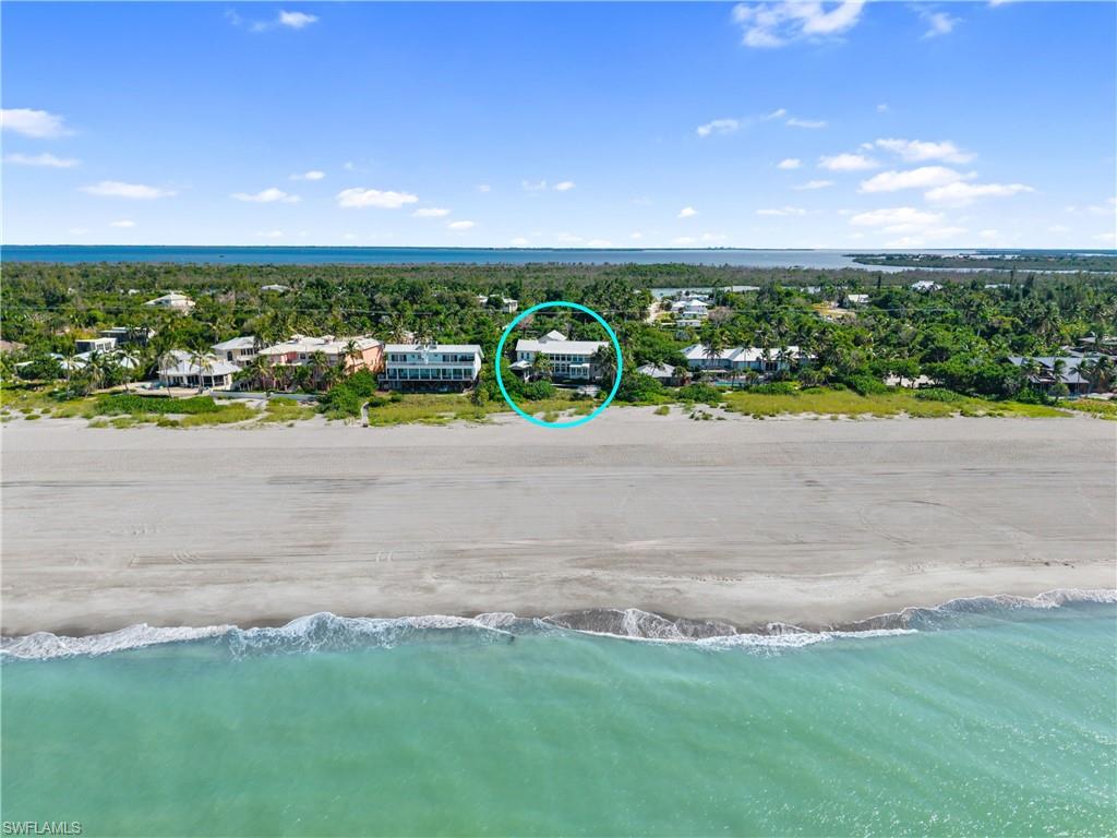 16512 Captiva Dr Property Photo 3