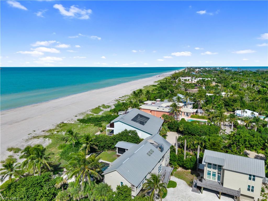 16512 Captiva Dr Property Photo 4
