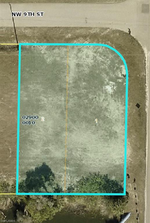 800 NW 9th ST Property Photo 1