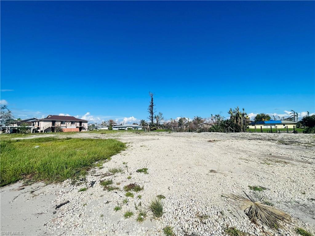 5119 Coronado Property Photo 4