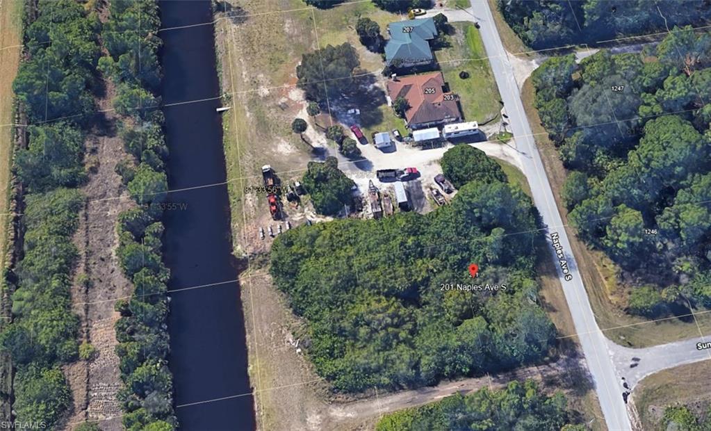 201 Naples Ave S Property Photo 4