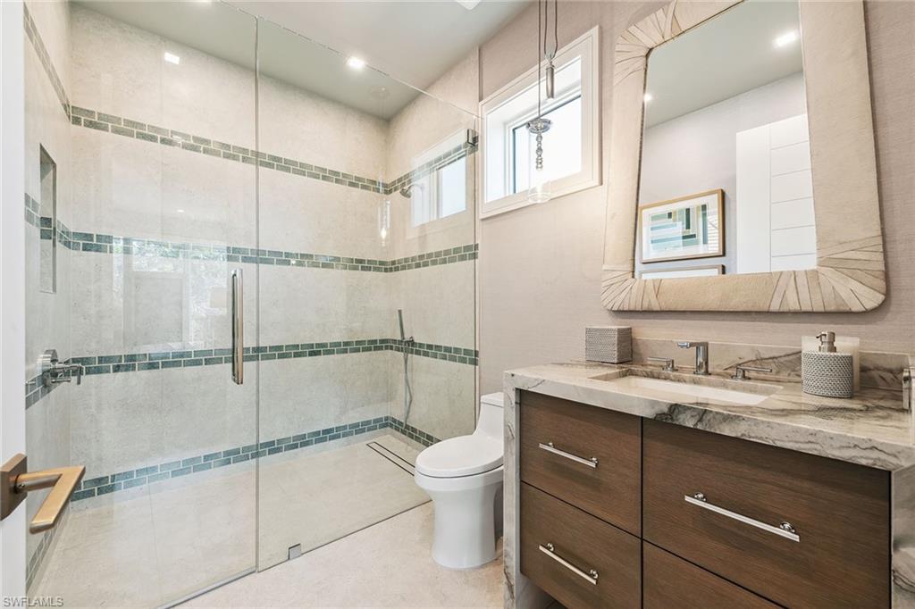 355 Colony Dr Property Photo 24