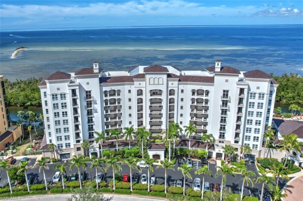 3329 Sunset Key Cir # 401 Property Photo 1