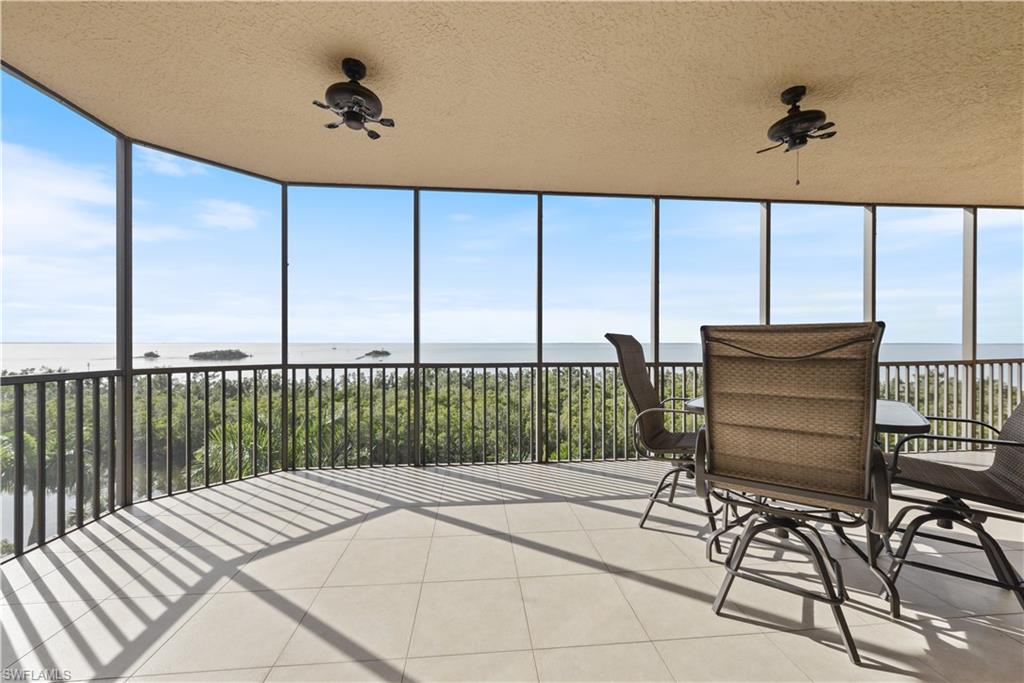 3329 Sunset Key Cir # 401 Property Photo 5