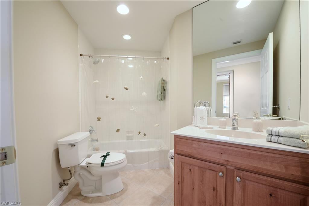 3329 Sunset Key Cir # 401 Property Photo 32