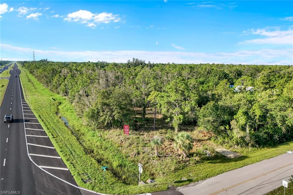 12313 Tamiami Trl Property Photo 10