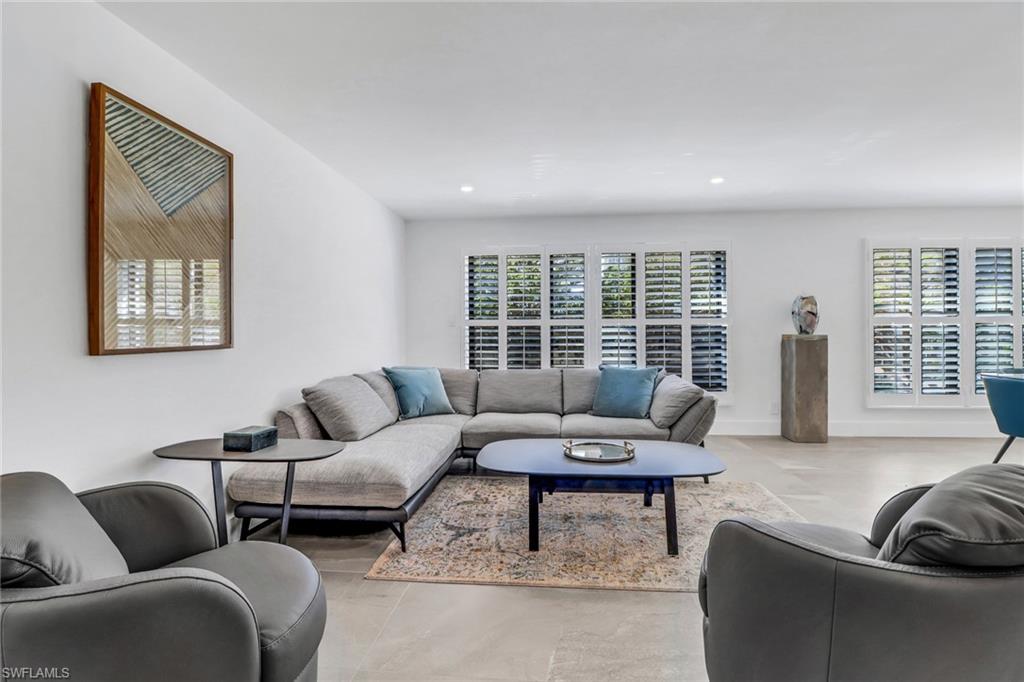 223014919 Property Photo 4
