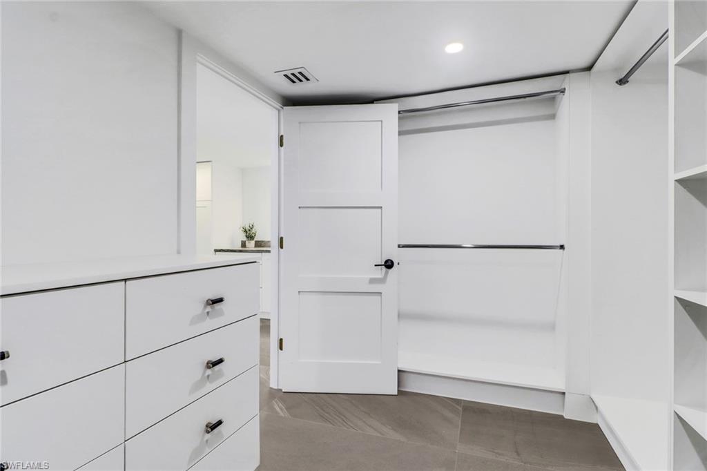 223014919 Property Photo 22