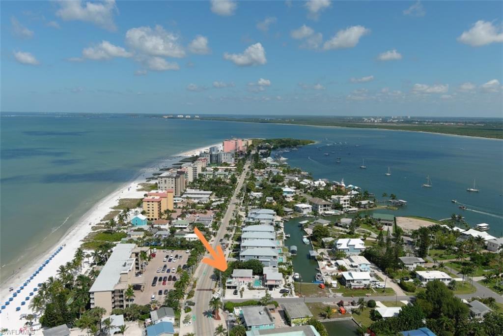 681-683 Estero Blvd Property Photo 1