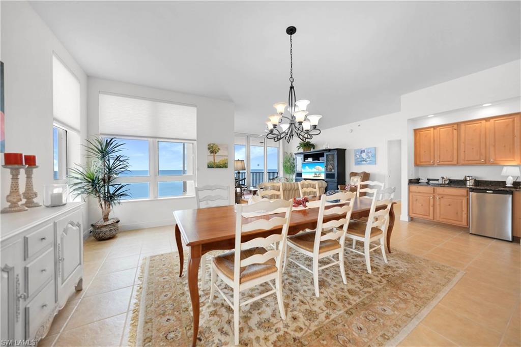 3333 Sunset Key Cir # 701 Property Photo 4