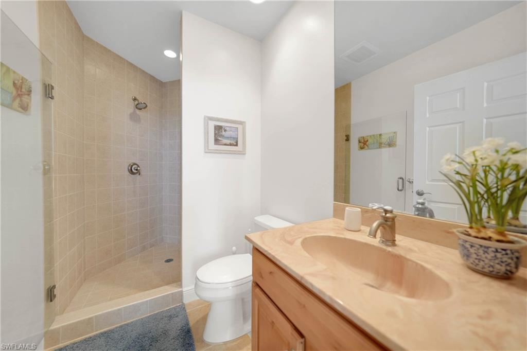 3333 Sunset Key Cir # 701 Property Photo 23