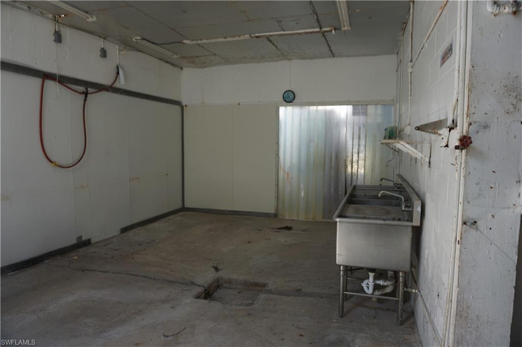 870 Buttonwood Dr Property Photo 33