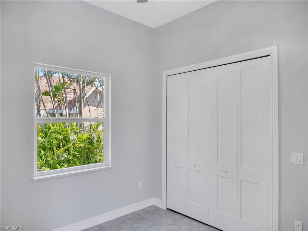 2563 Sw 27th Ave Property Photo 34