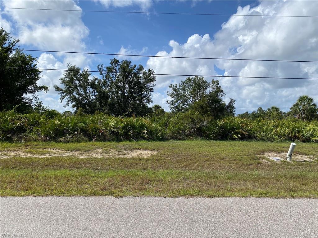 306 Baytree DR Property Photo 1