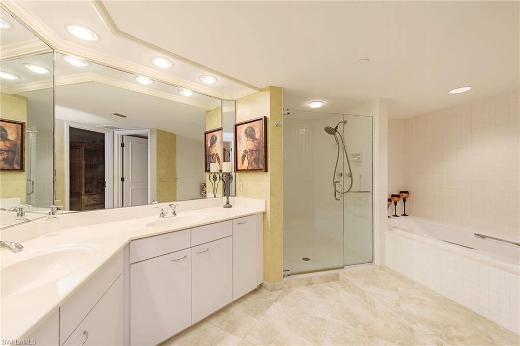 4751 Gulf Shore Blvd N # 1507 Property Photo 9