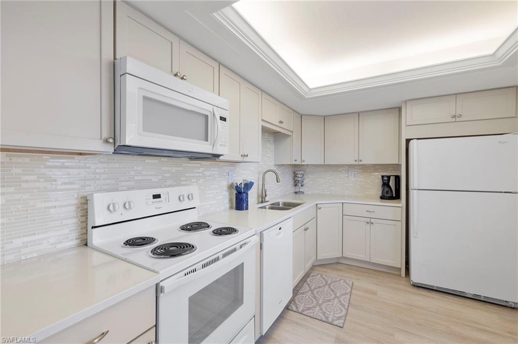 7000 Estero Blvd # 403 Property Photo 11