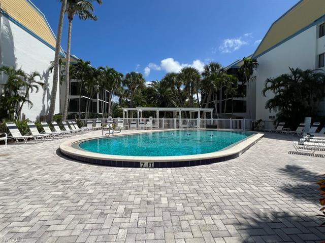 3135 Tennis Villas Property Photo 17