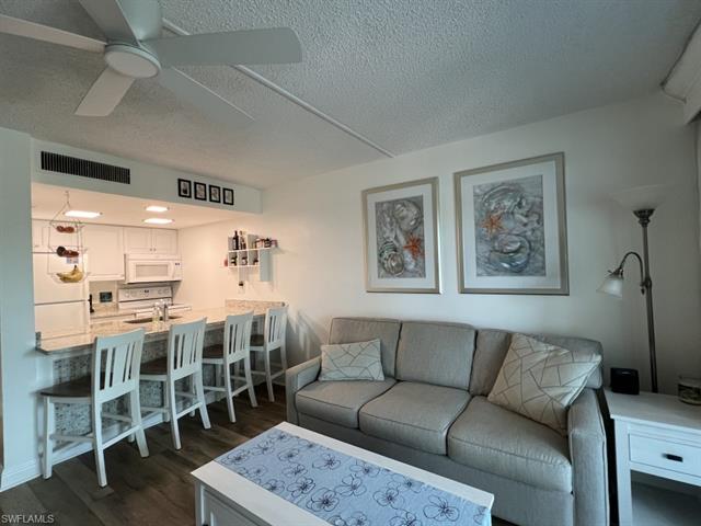 3135 Tennis Villas Property Photo 26