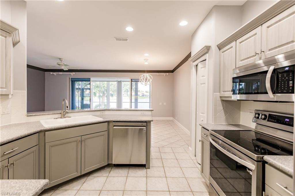 8810 Stockbridge Dr Property Photo 10