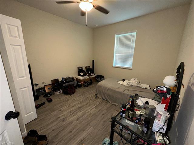 383-385 Pennfield St Property Photo 8