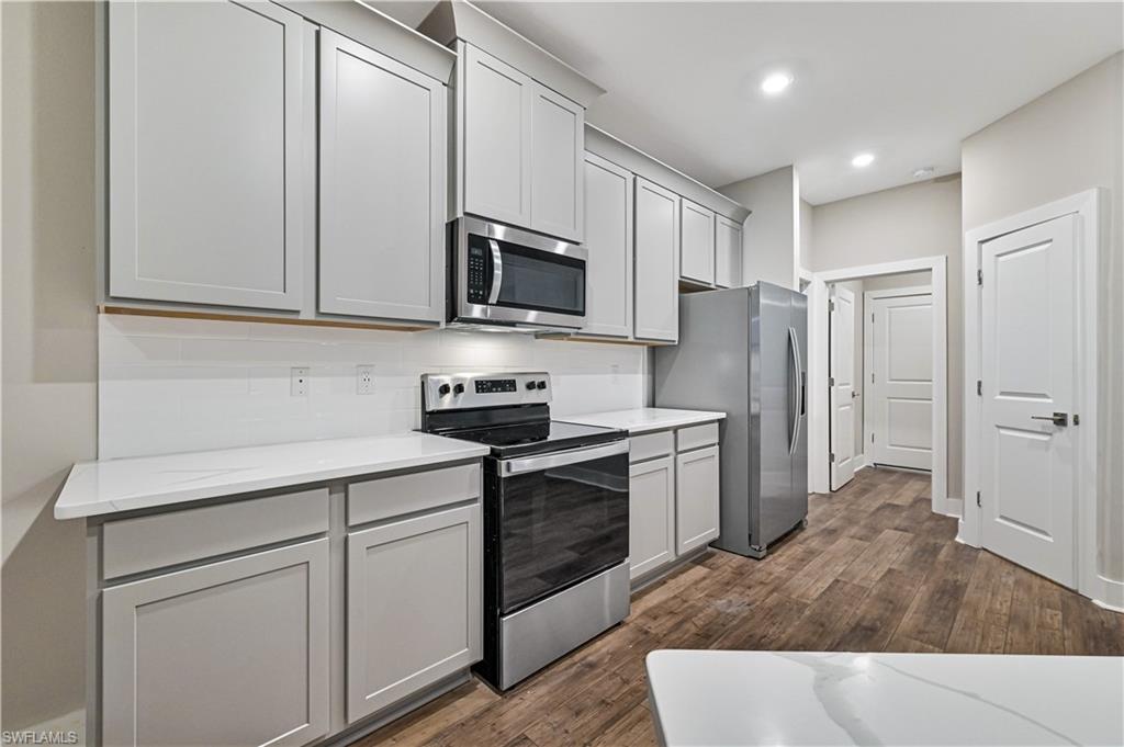 4345 Agualinda Blvd Property Photo 4
