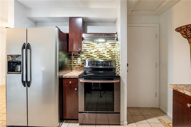 3521-3523 Quails Walk Property Photo 9