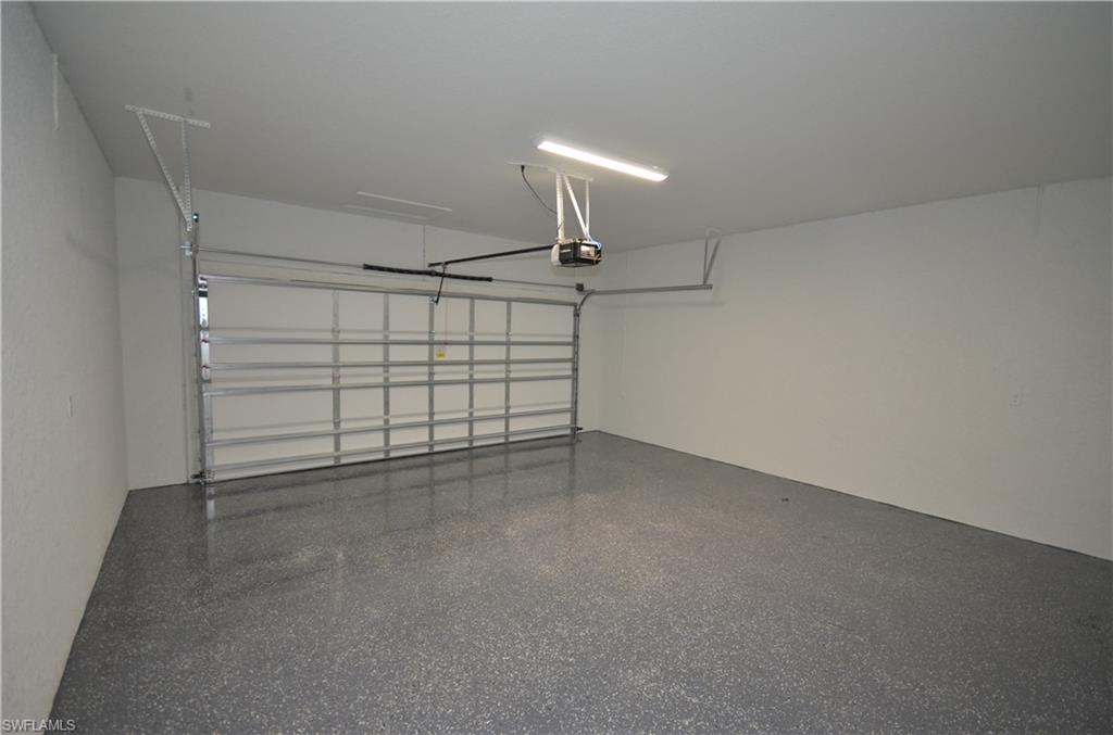 8581 Agate St Property Photo 7