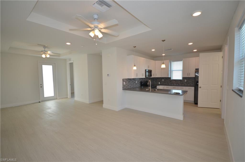 8581 Agate St Property Photo 13